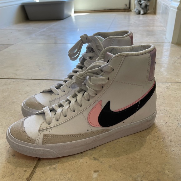 Nike Shoes Nike Womens Blazer Mid 77 Arctic Punch Poshmark